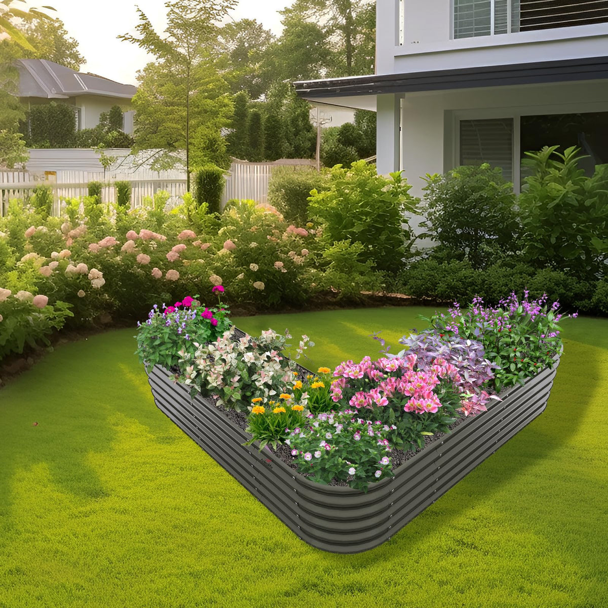 A ANLEOLIFE Heart-Shaped Garden Bed close-up edge, rust-resistant eco-friendly coating.