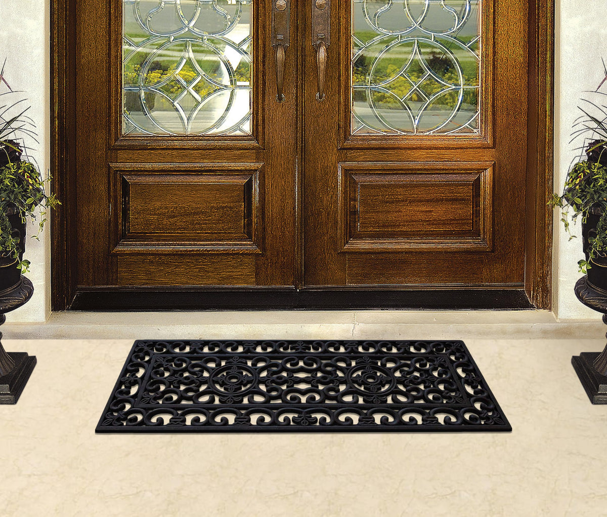 A1 Home Collections dirt-trapping grooves capture mud before it enters the home.