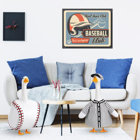 Ideal for photos, gifts, and seasonal yard displays.
