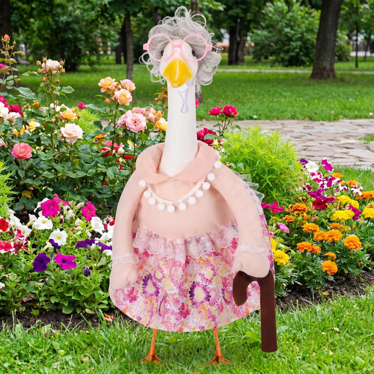Abbylike vibrant fabric resists fading for long-lasting curb appeal.