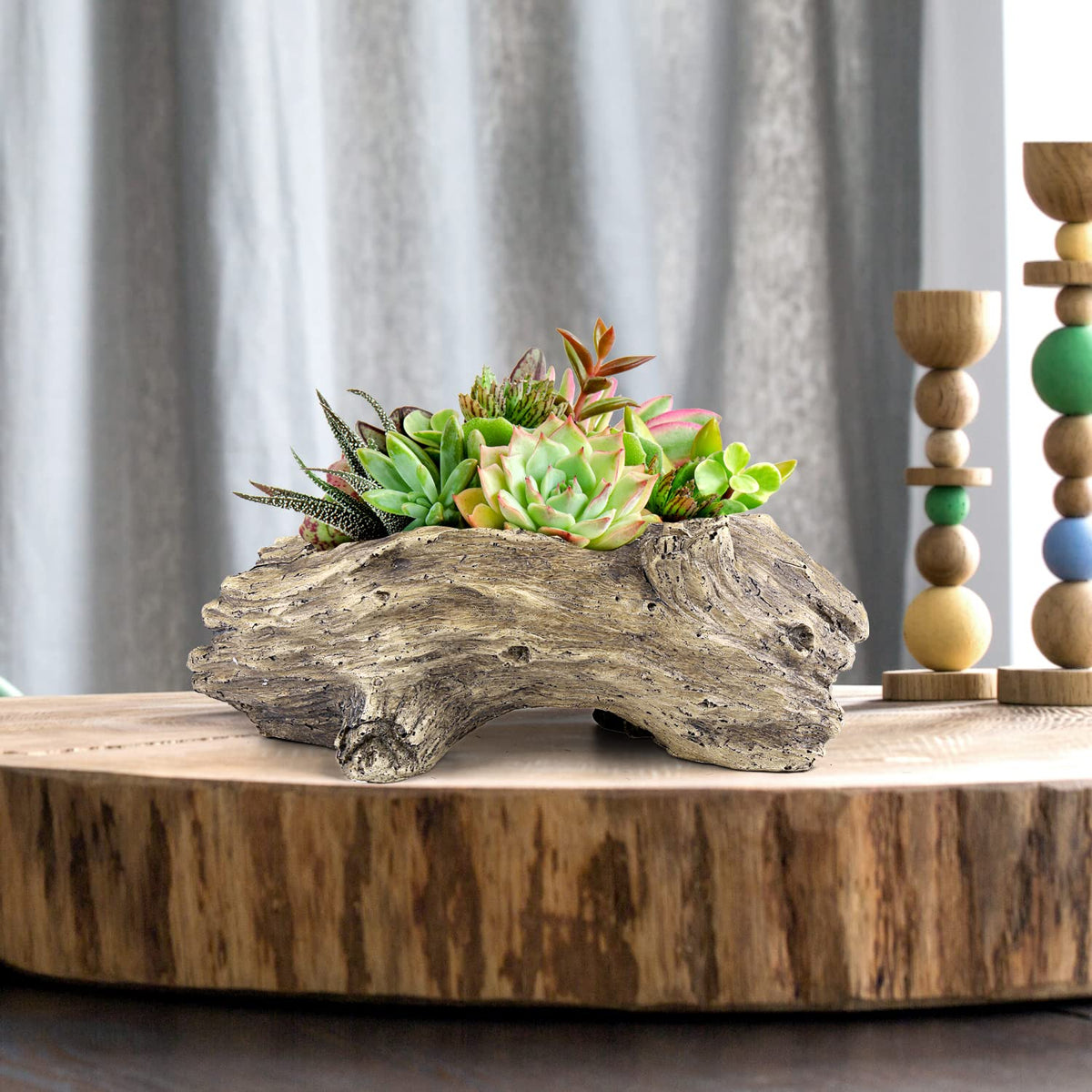 Aclema indoor-outdoor planter suitable for patios or desks.