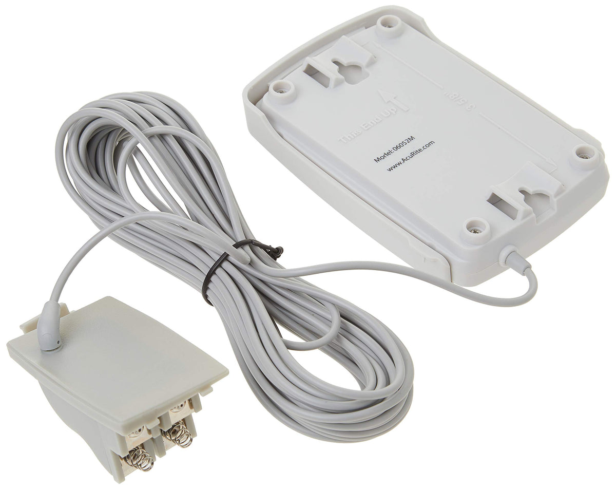 AcuRite Iris 06052M dual-compartment design supports seamless power changes.