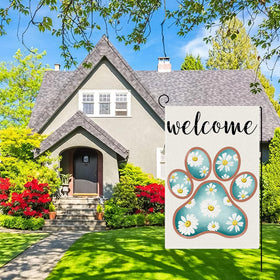Adecortalk Seasonal yard decor flag enhances curb appeal.