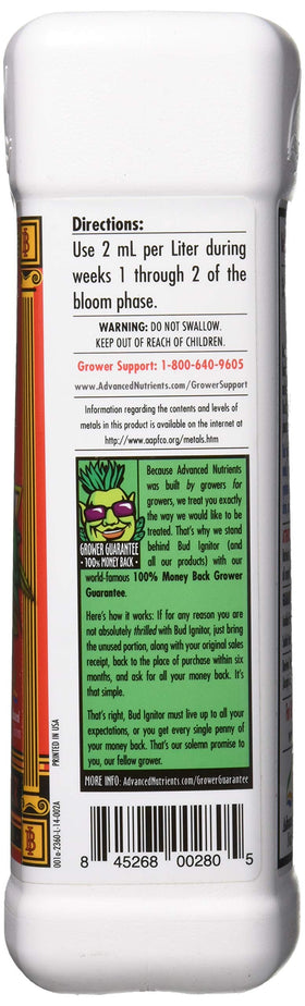 Advanced Nutrients Bud Ignitor early-bloom image highlights dense floral development potential.