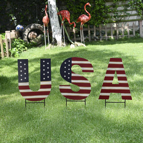 Aecipl U letter sign for patriotic lawn display.