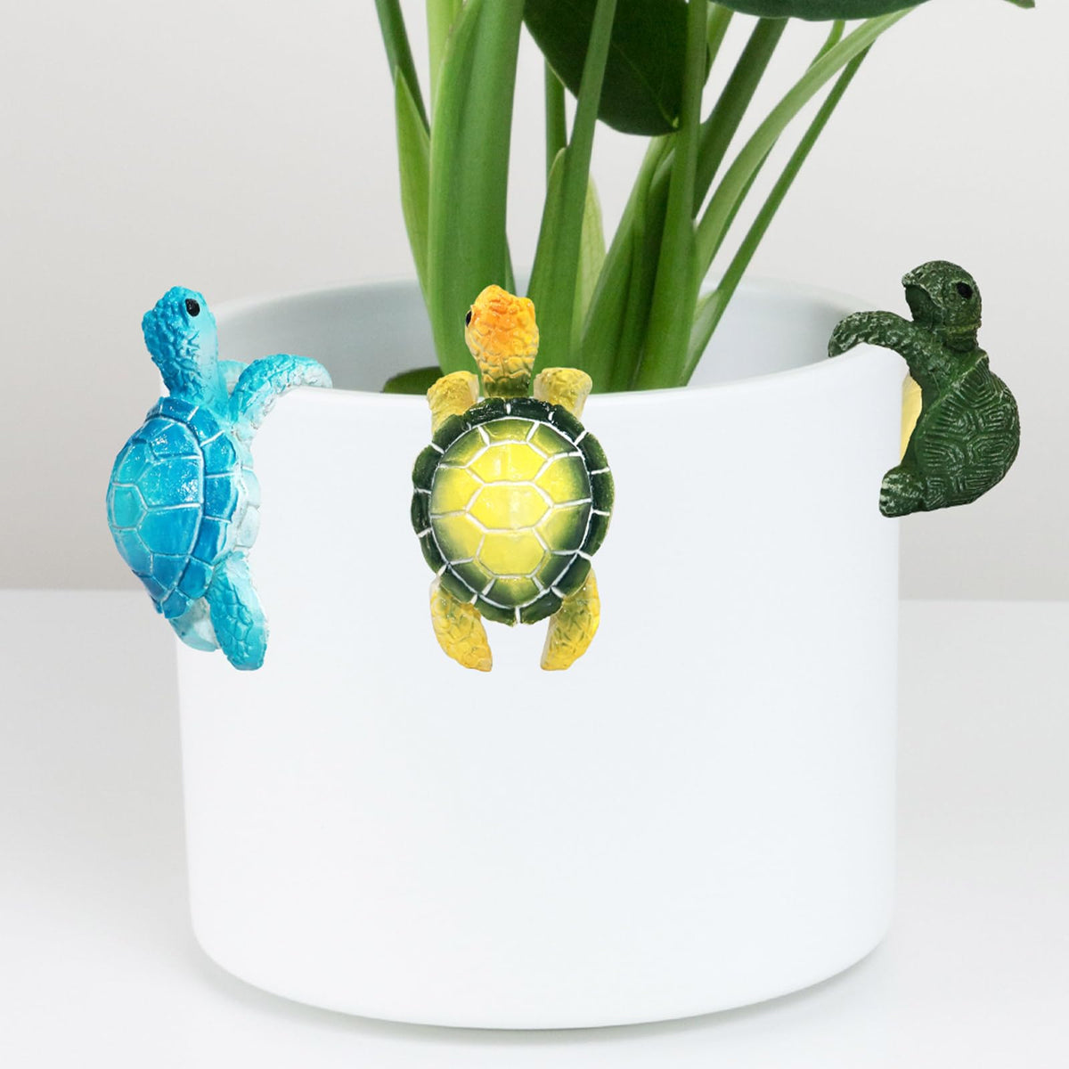 AEOSEAZTU turtle planter green decor brightens pots with nature-inspired detail.