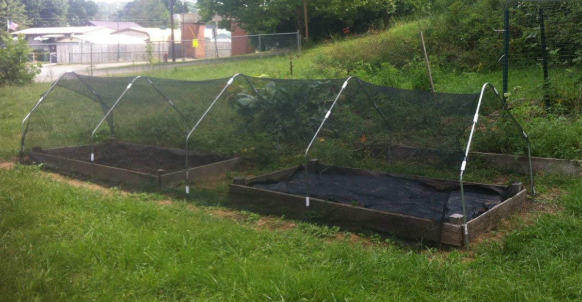 Agfabric lightweight cover delivers breathable shade without frequent removal.