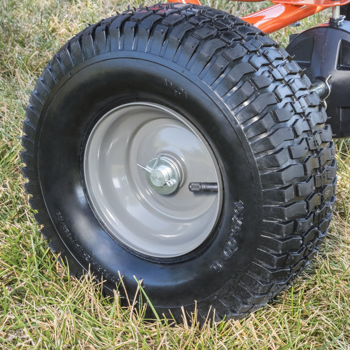 Rust-proof hopper and gearbox withstand outdoor conditions