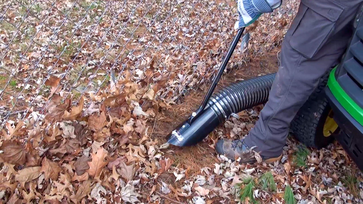 Agri-Fab Remote Hose Kit steel handle provides firm grip during cleanup.