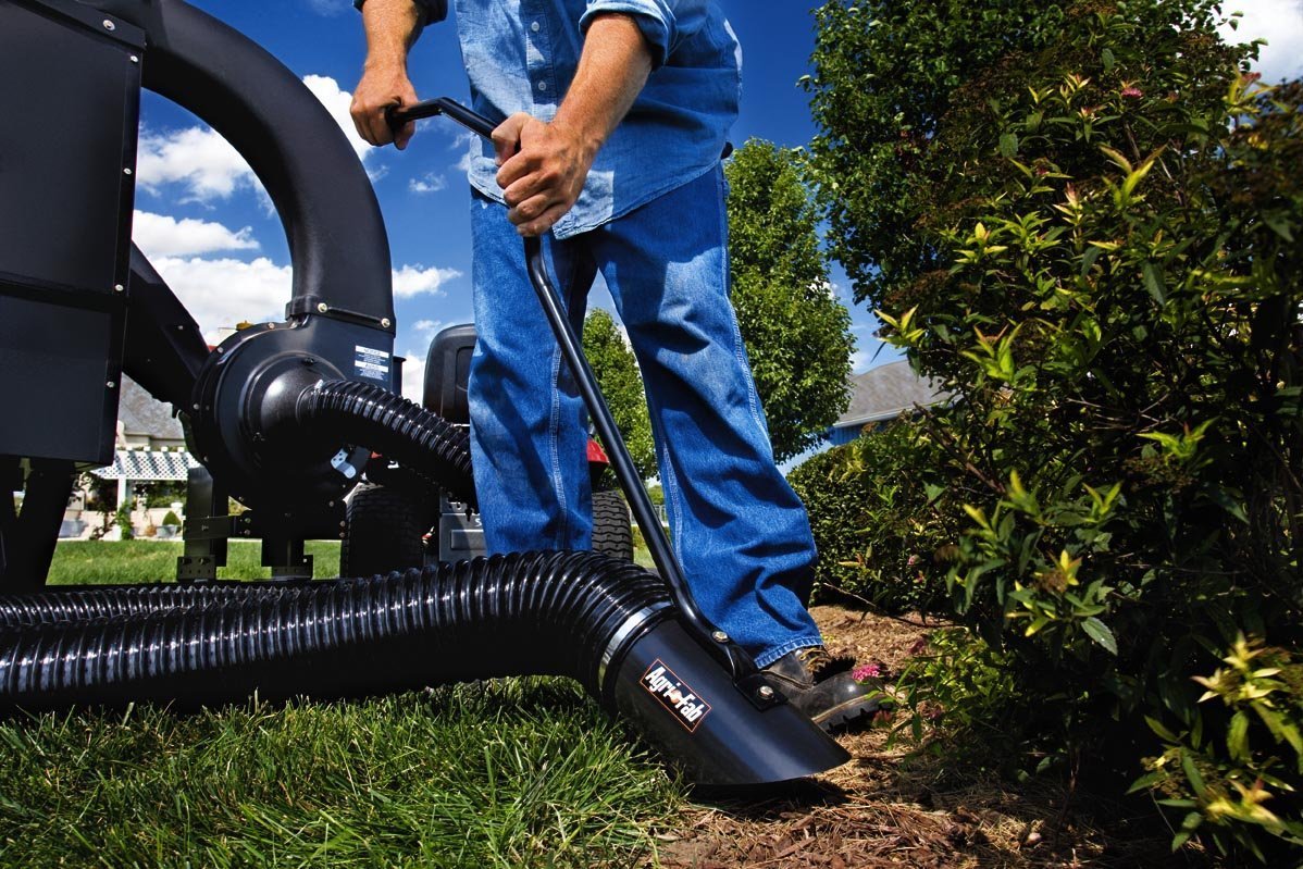 Agri-Fab Remote Hose Kit wing-nut attachment enables quick, tool-free setup.