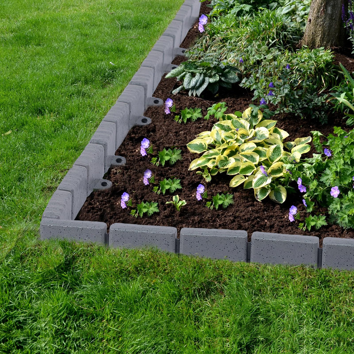 AGTEK border used to separate pathways from garden beds for a neat look.