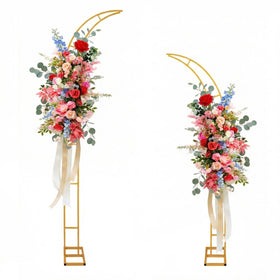 AIHSUMC gold half-arch at 6.6 ft creates a dramatic wedding entrance backdrop.