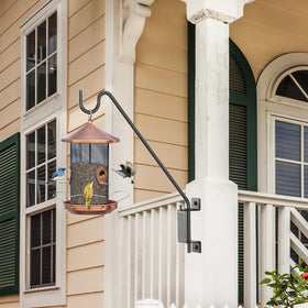 AILIN YELOKIE matte black finish blends with any outdoor decor.