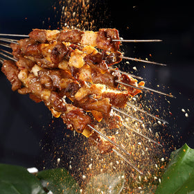 AIMEIKI skewers feature ergonomic handles and smooth edges for safe use