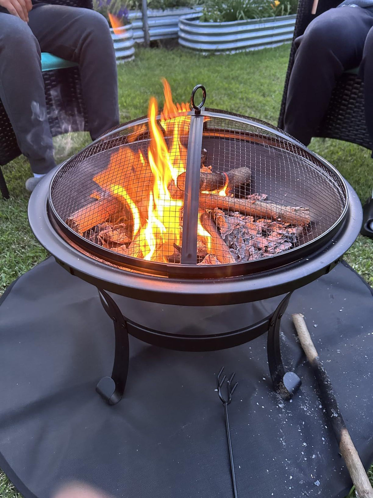 AIZEUSS 24-inch reusable mat ideal for multiple fire pit setups.