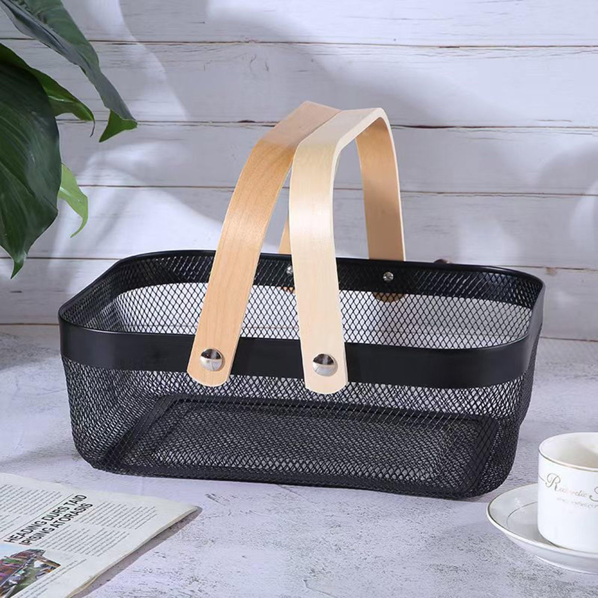AJIODA toy-storage basket for tidy game and gadget organization.