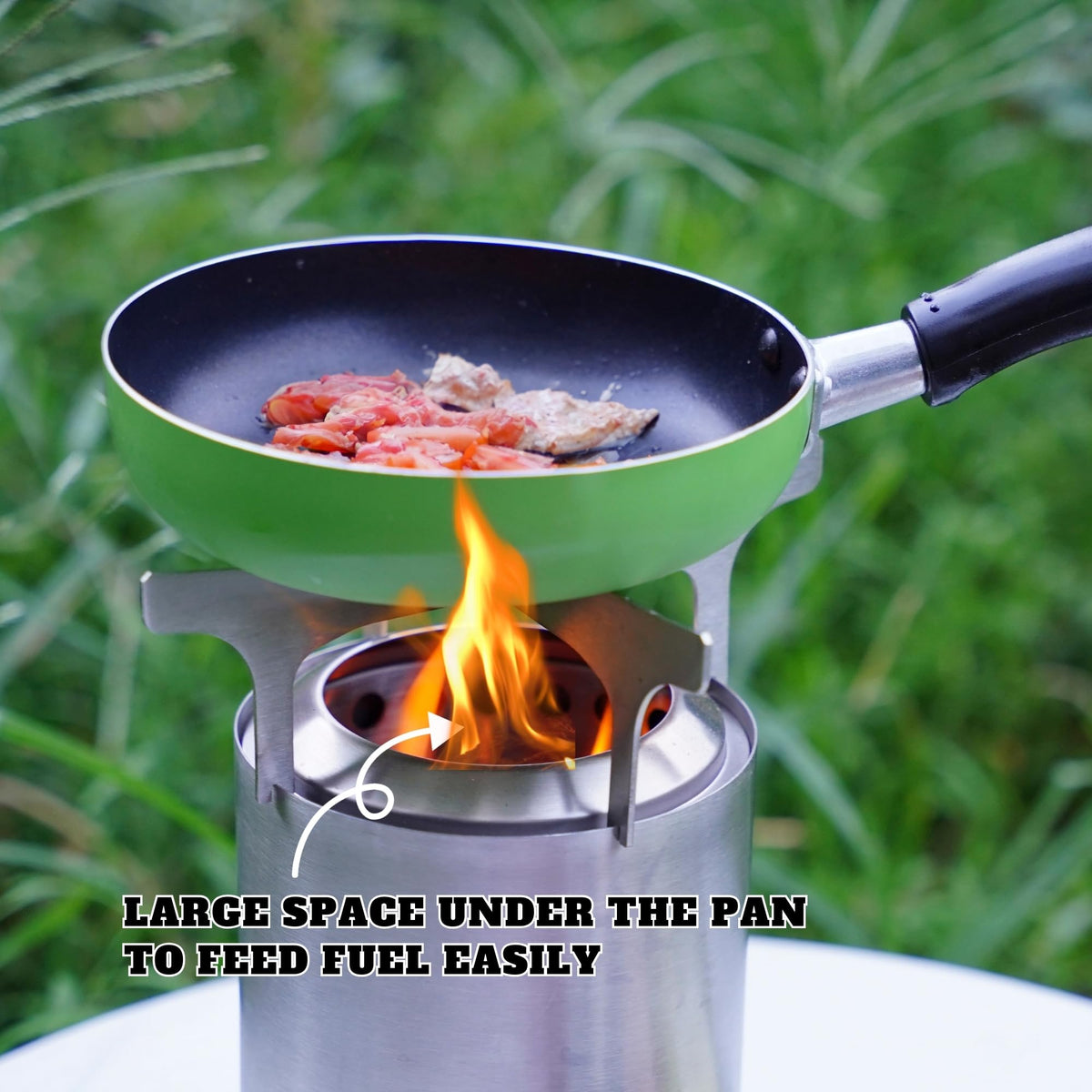 AKI YAMA seamless cooking switch demonstrates quick transition from pit to stove.