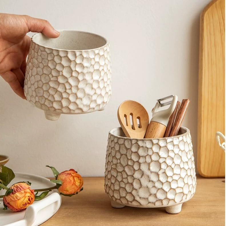 Alikexin rustic planter enhances countertops as a stylish storage solution.