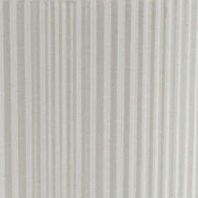 Amazon Basics three-piece fluted white planter set for balcony décor