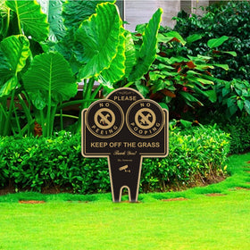 Amexiu private property sign keeps dogs away from the yard area