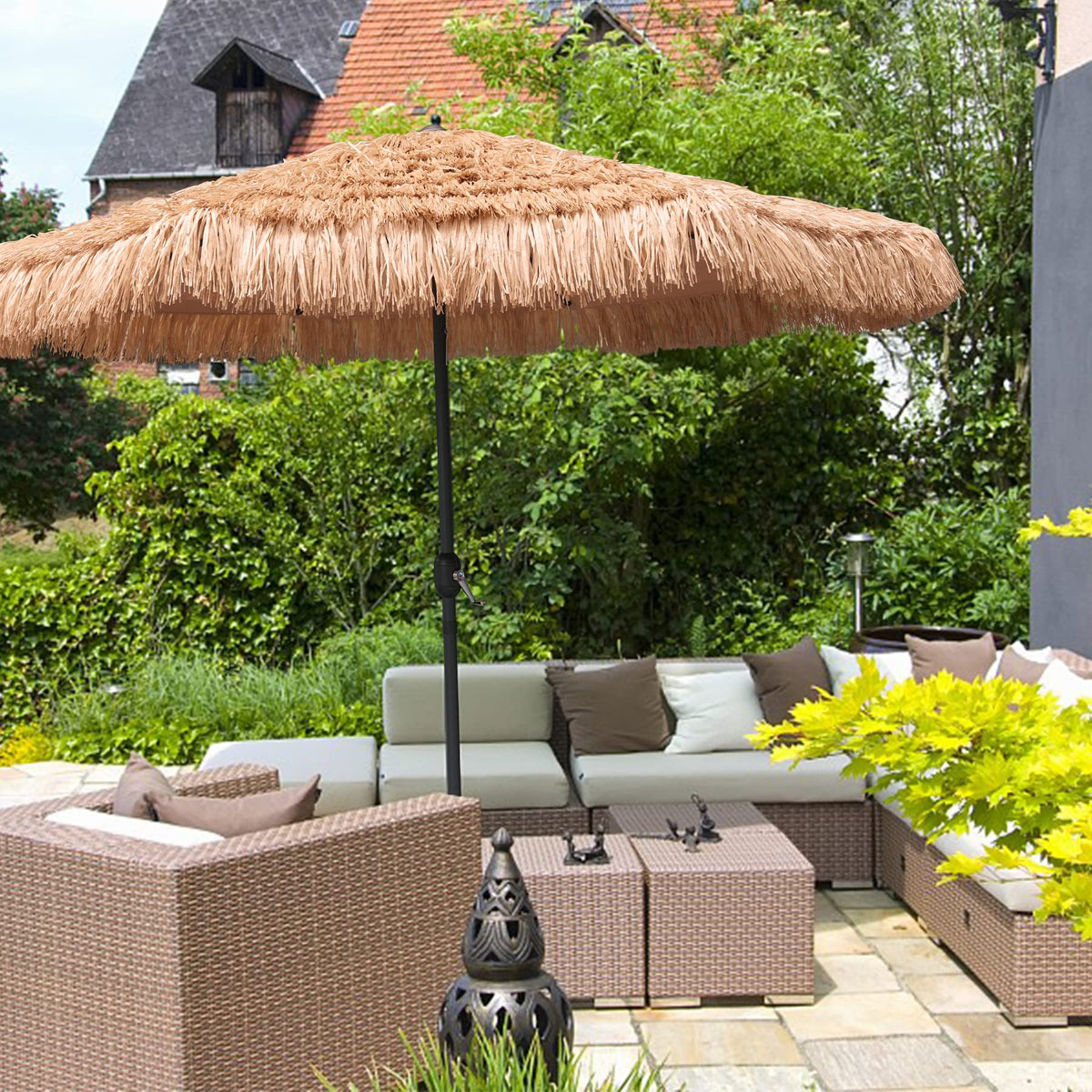 AMMSUN outdoor umbrella with crank lift makes opening and closing easy.