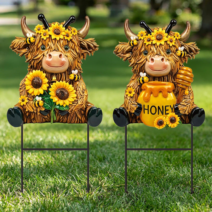 Amyhill Highland Cow bee honey jar stake decor for outdoor garden charm