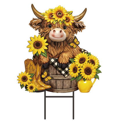 Amyhill summer Highland Cow garden stake with sunny colors for curb appeal