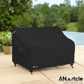 ANartcle air vents reducing condensation inside the cover.