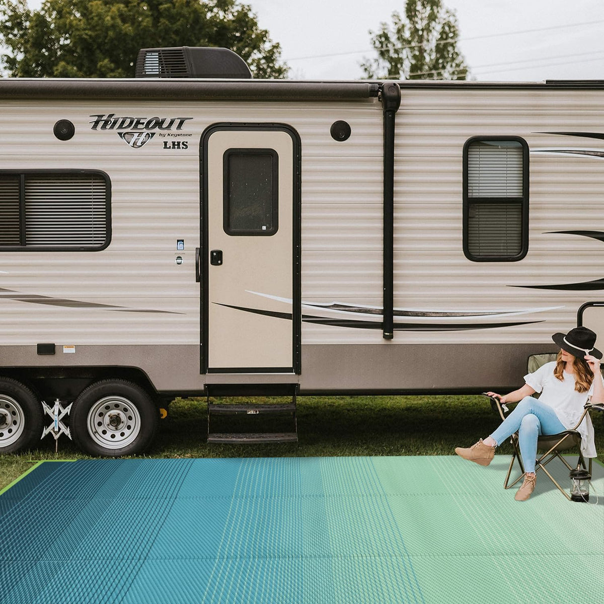 Anidaroel soft-touch surface feels comfortable barefoot outdoors