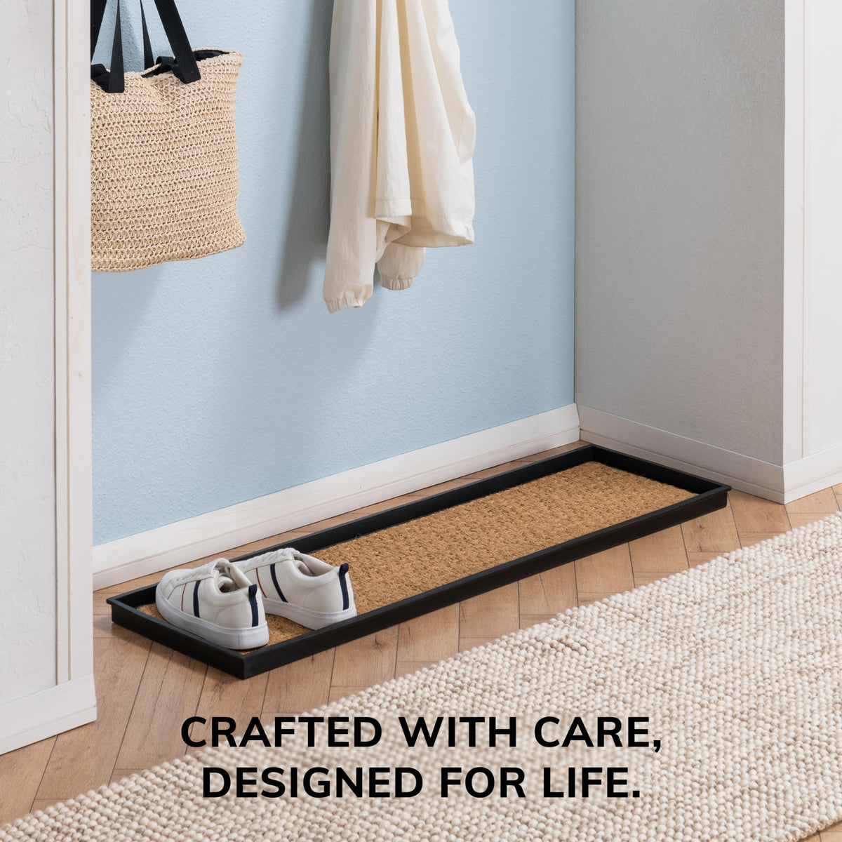 Natural rubber tray beneath coir insert in AMB0BT4F for durability.