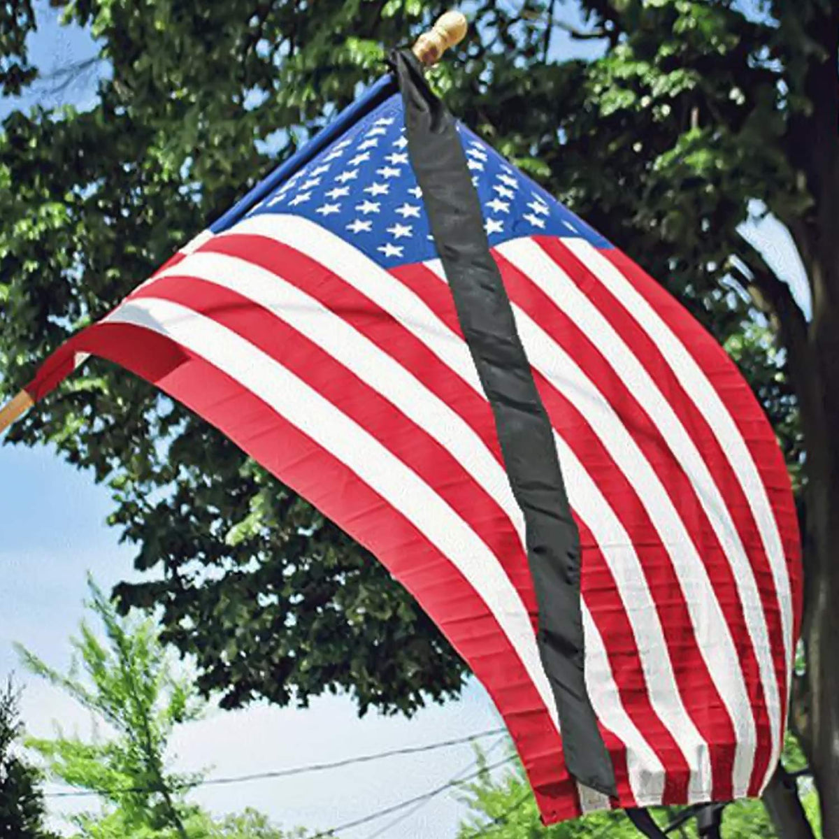 Anley flag streamer designed for 3x5 ft flag compatibility.