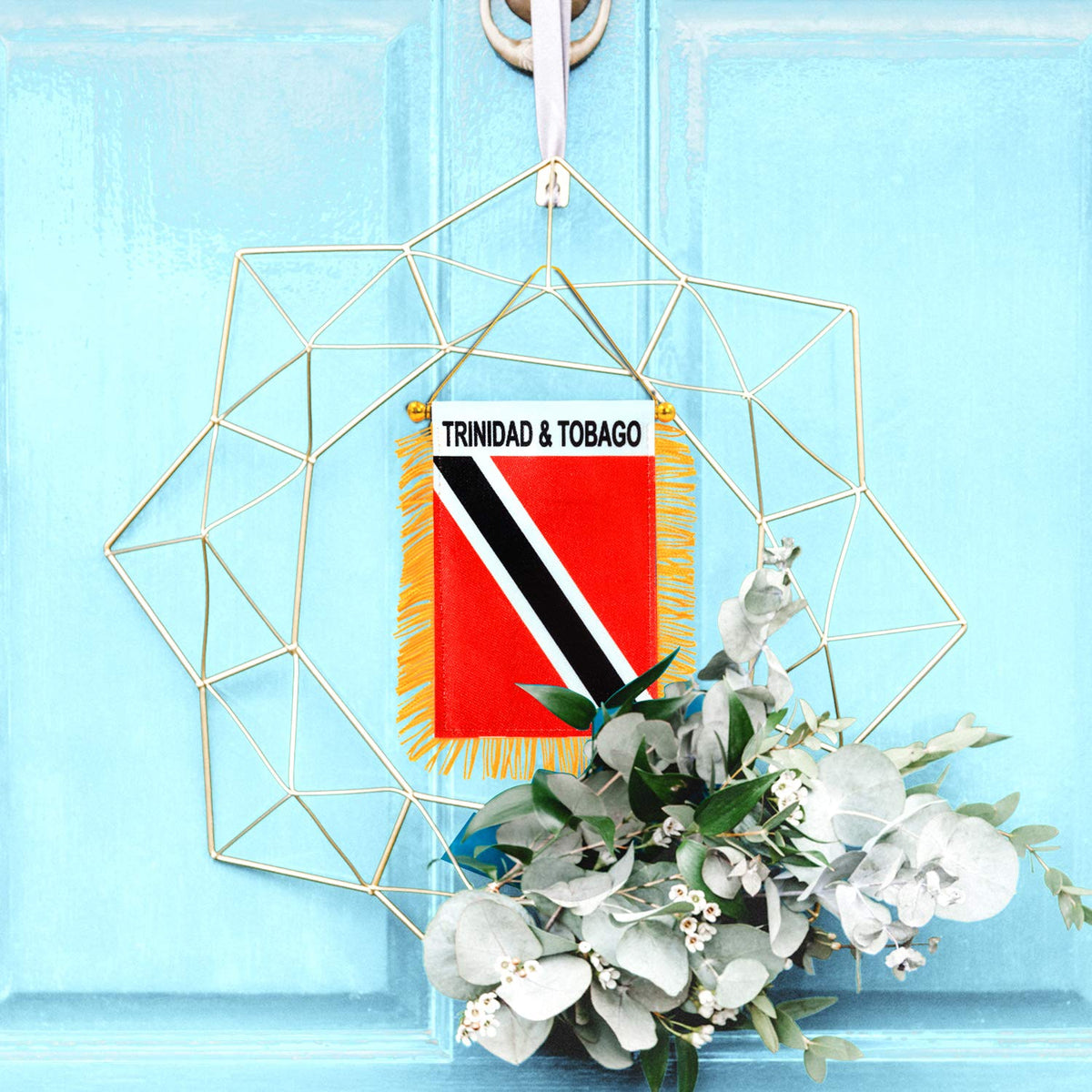 Anley 4x6 inch flag is compact and lightweight for travel.