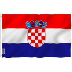 Anley Fly Breeze Croatia flag in full outdoor view with vivid colors.