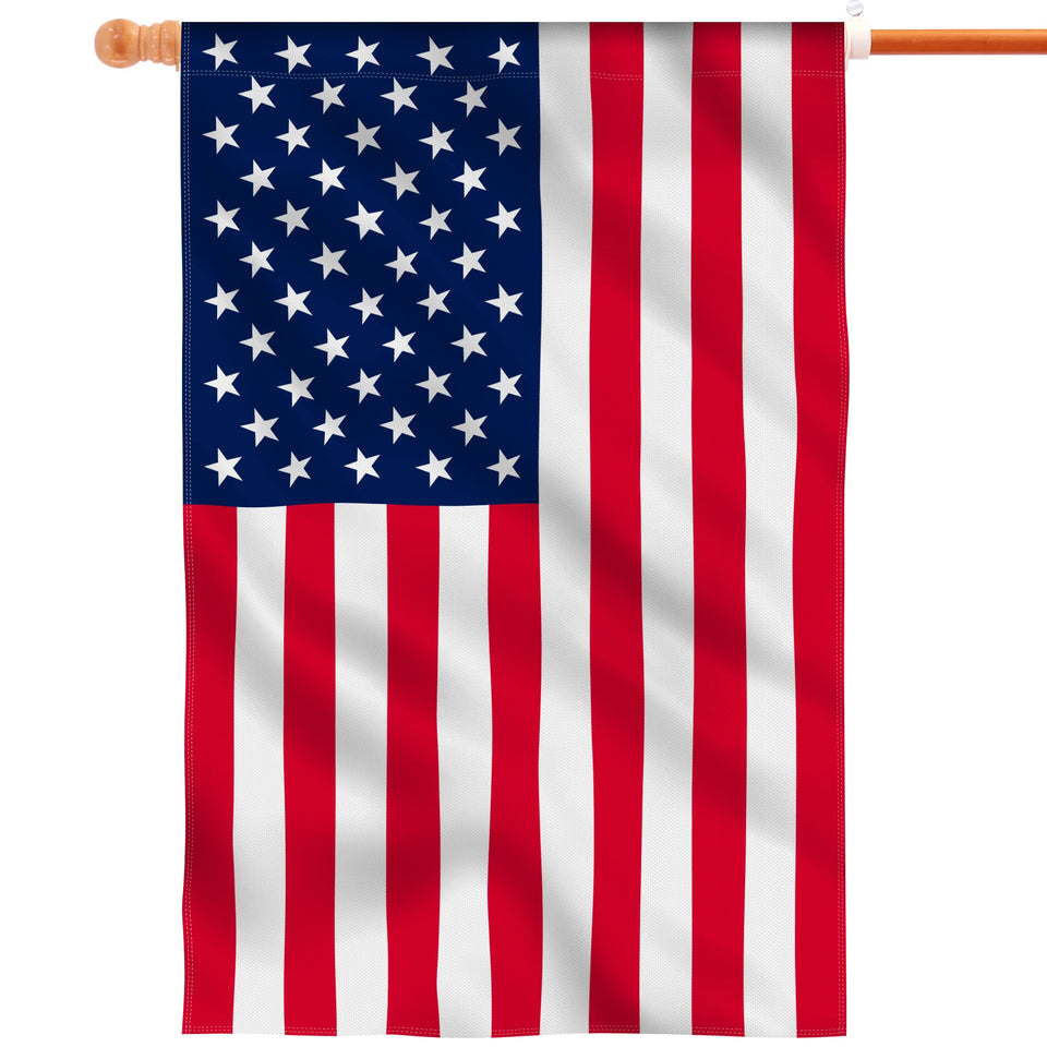 Anley Rip-Proof Flag 28x40 front view showcases sturdy build for outdoor use.
