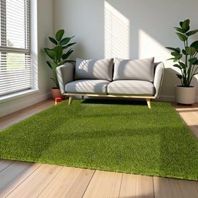 Antenat artificial grass hose cleaning enables quick cleanup after outdoor wear.