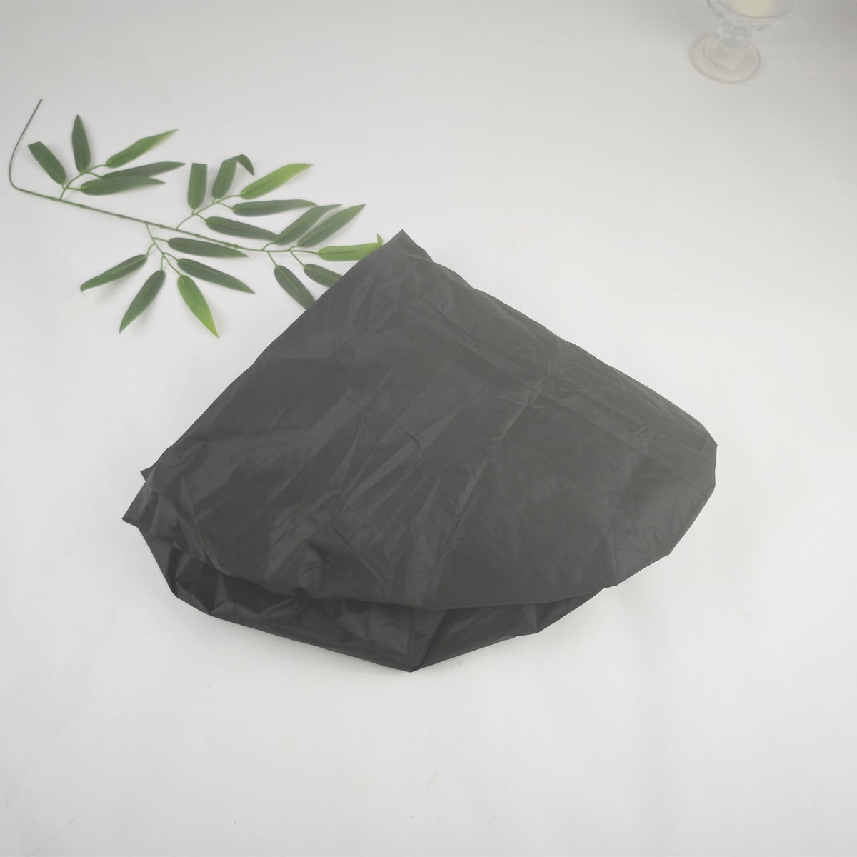 Aogigigio hose cover blends into garden and patio spaces, keeping equipment tidy.