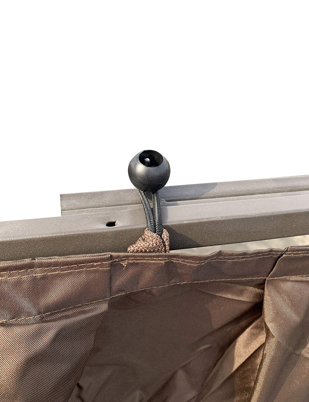 APEX GARDEN water-repellent fabric helps keep curtains dry in light rain.