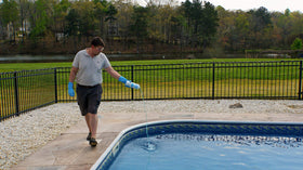 Aqua Clear Algaecide 32 oz saltwater compatible icon indicates pool safety.