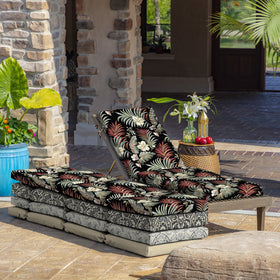 Arden Selections cushion on chaise lounge demonstrates easy setup.