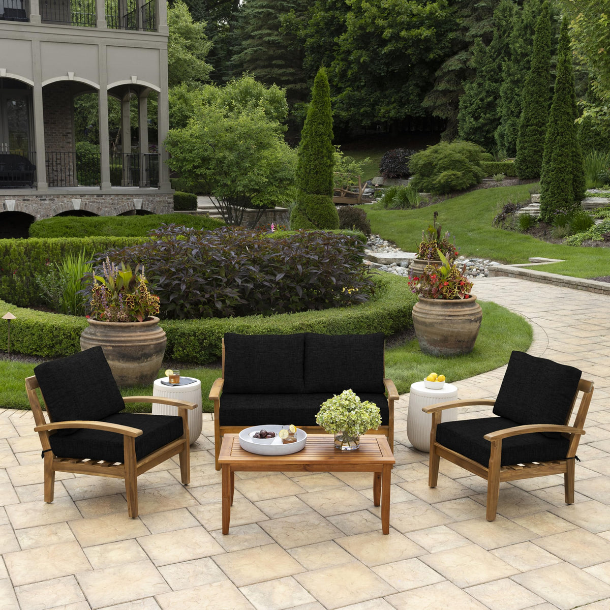 Arden Selections rain-proof fabric shown with light drizzle for weather resistance