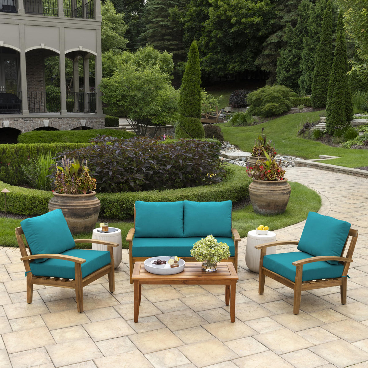 Arden Selections rain-proof fabric for outdoor reliability.