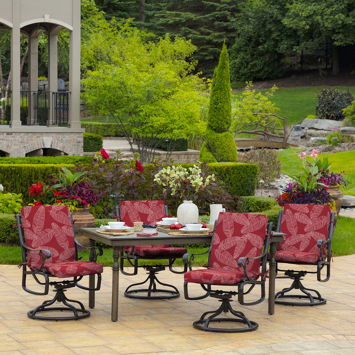 Arden Selections partially recycled polyester fill delivers soft, supportive seating.