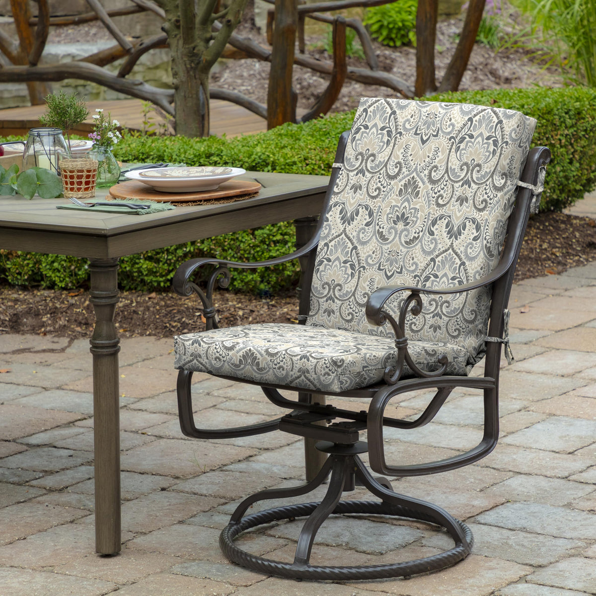 Arden Selections seat cushion close-up showing 18x16.5-inch dimensions and plush feel.