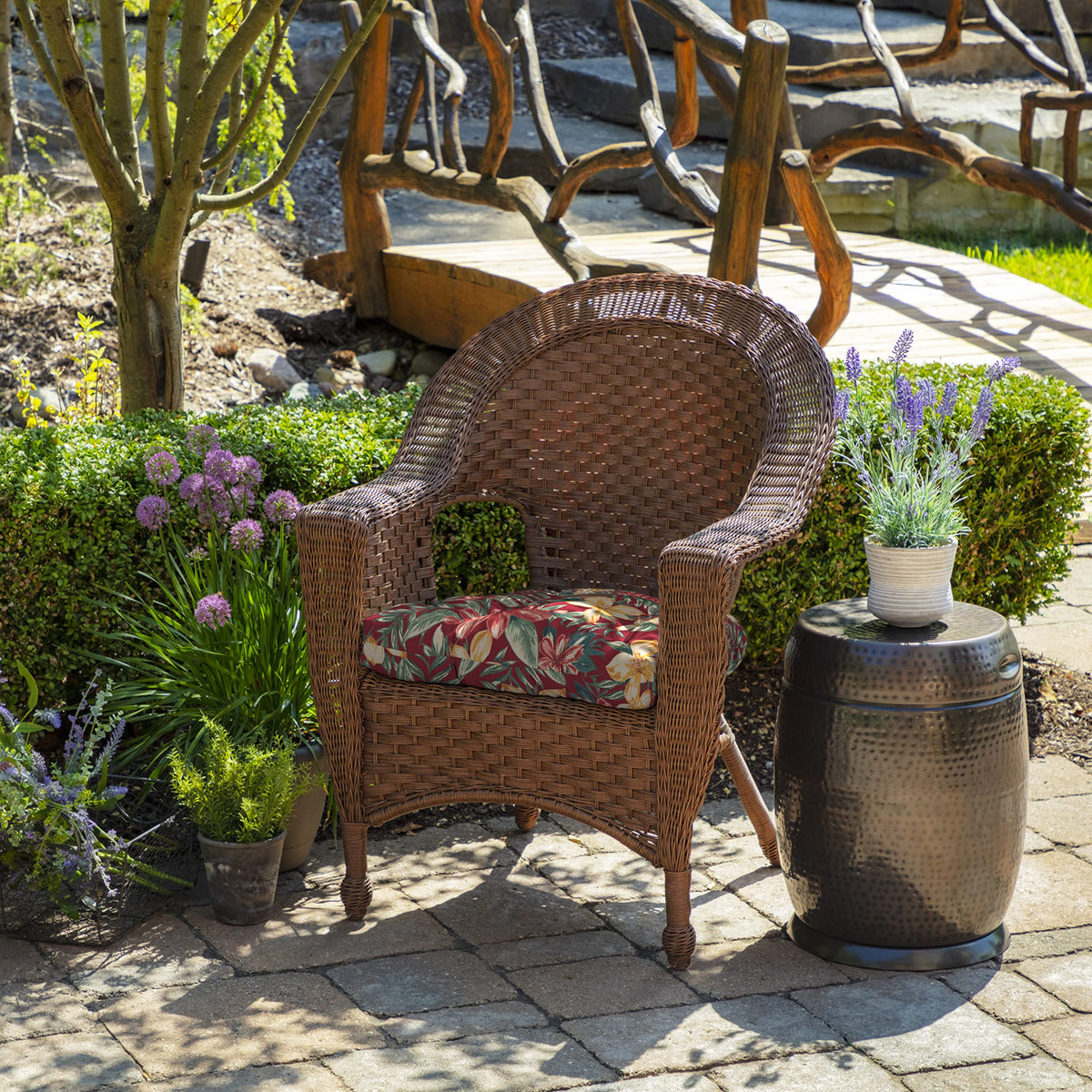 Arden Selections weatherproof fabric resists rain for dependable outdoor use