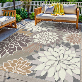 Arenarug 9x12 outdoor rug with floral pattern adds vibrant patio charm.