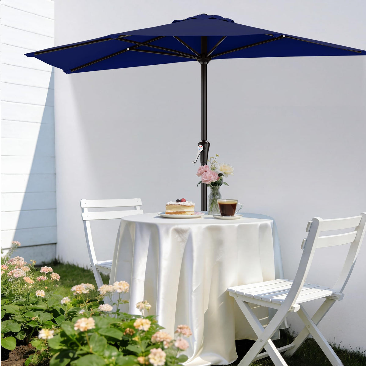 AreShark water-resistant polyester canopy provides sun protection and light rain coverage.