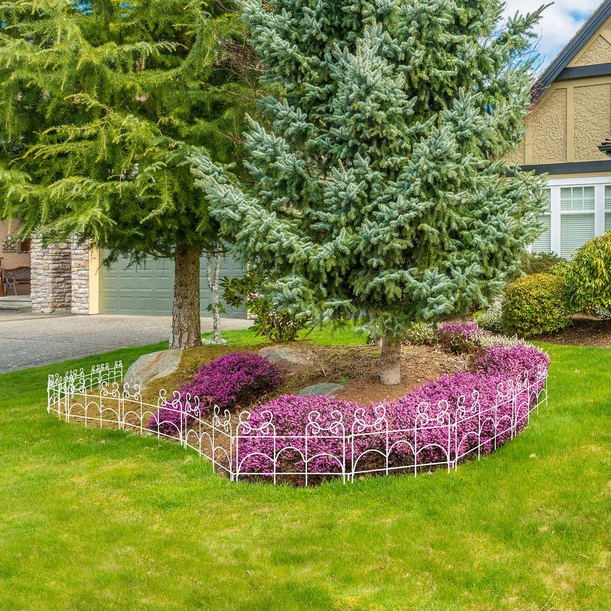ARIFARO sets up straight or curved borders for flexible lawn edging.