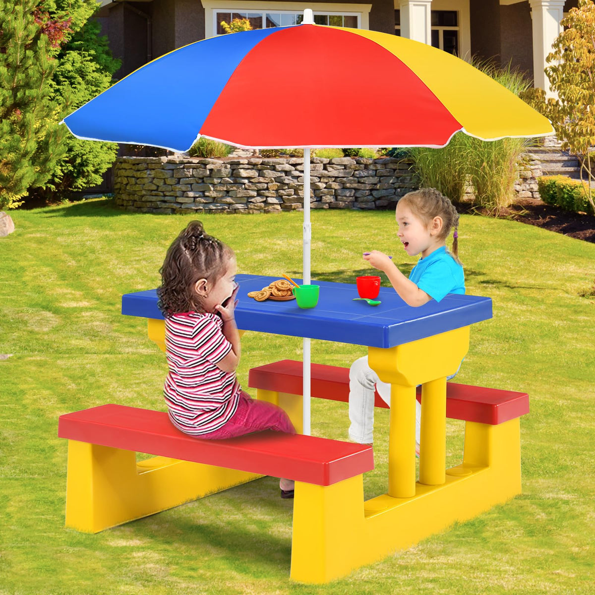 ARLIME ARMILE table with safe PP material and rounded edges.