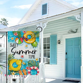 Artofy beach burlap banner flag, long-lasting for seasonal use.
