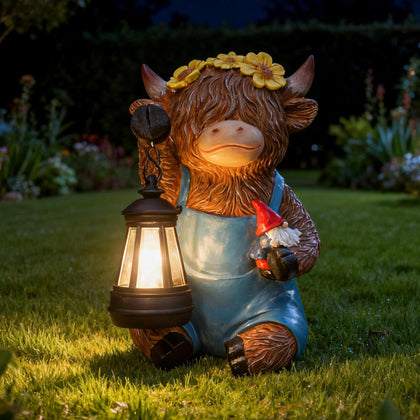 ASDFG Solar Highland Cow garden statue with LED light for outdoor ambiance